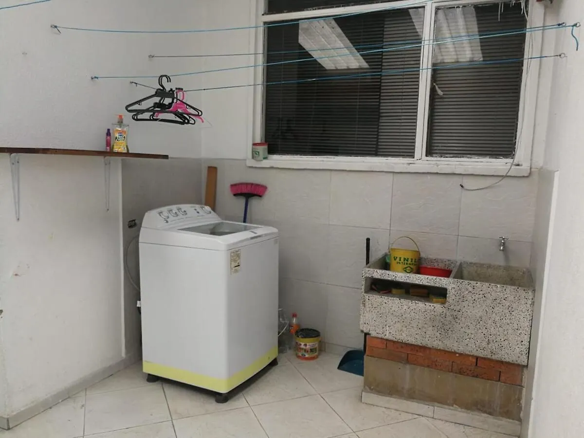 Bienvenidos A La Casa De Rosa Cerca Al Aeropuerto Welcome To Rosas House Close To The Airport ボゴタ アパート